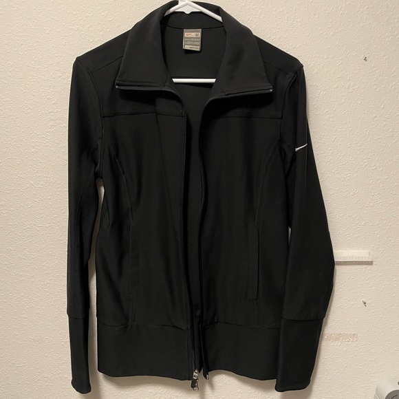 Nike Fit Dry Zip Up Jacket Lightweight Women Medium Black Sports Casual Athletic - Picture 1 of 11